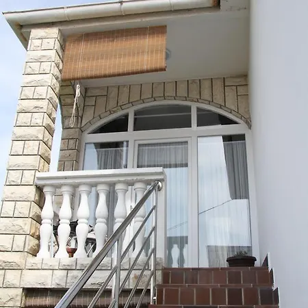 Paula With Private Jacuzzi And Parking- Near The *