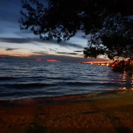 Appartamento Paula With Private Jacuzzi And Parking- Near The *